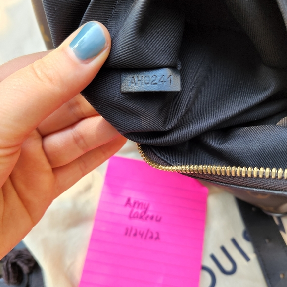 Louis Vuitton Odeon NM Noir MM Excellent Condition - Picture 15 of 16